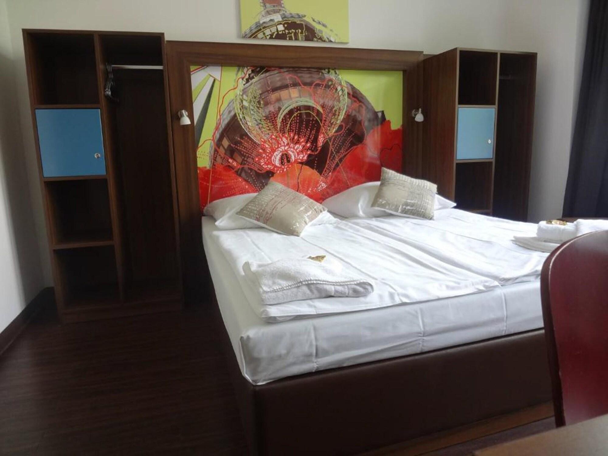 Hotel 103 Berlin Luaran gambar